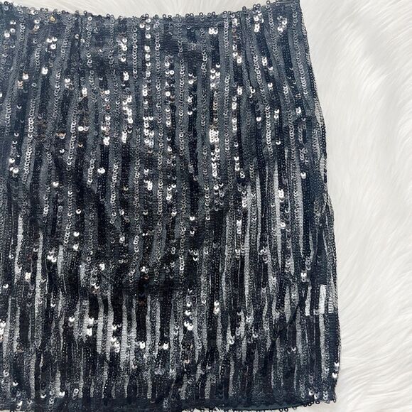 Hidden Sequin Mini Skirt Black Size 6 - Picture 1 of 5
